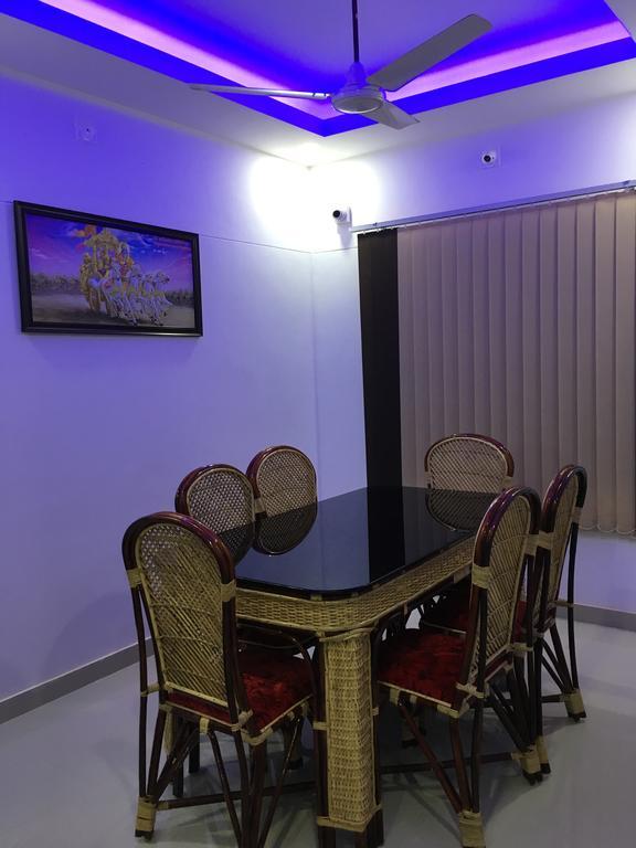 Rams Guest House Near Lulu Mall Thiruvananthapuram Dış mekan fotoğraf