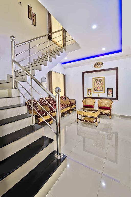 Rams Guest House Near Lulu Mall Thiruvananthapuram Dış mekan fotoğraf