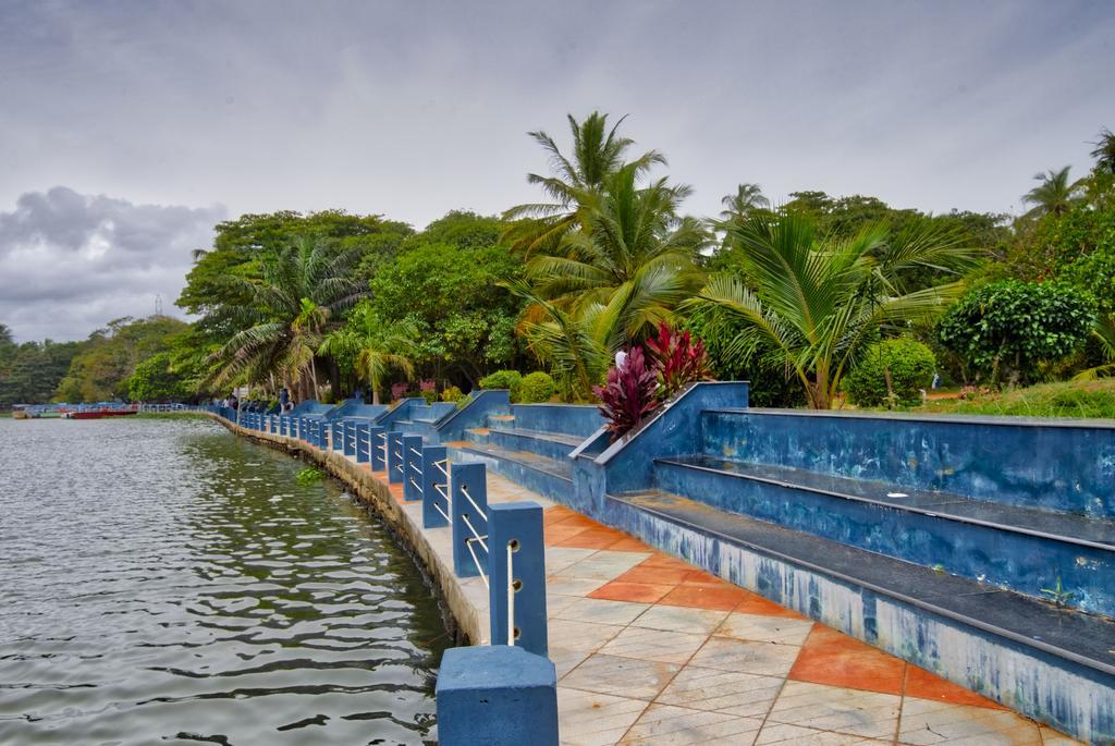 Rams Guest House Near Lulu Mall Thiruvananthapuram Dış mekan fotoğraf